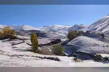 Karlıca köyünde ilk kar yağdı, dağlar kartpostallık manzaraya dönüştü