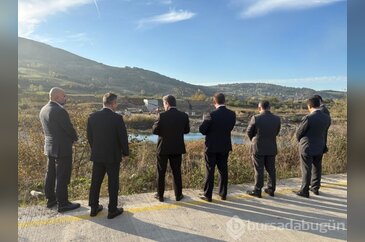 Bafra'da OSB'leri birbirine bağlayacak dev köprü hızla yükseliyor