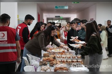 Lösemili çocuklar için kurulan iyilik sofrası gönülleri ısıttı