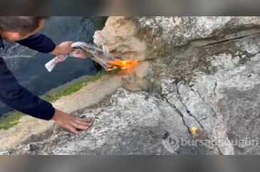 Suları çekilen Eğirdir Gölü'nde açığa çıkan kayalıkların arasından ...