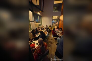 Bursa'da kadınlar örgü için yarıştı