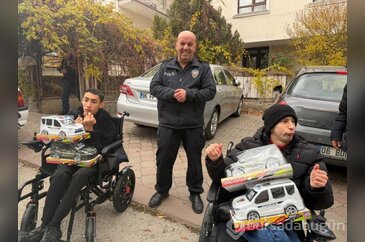 Gezici aşevi Türkiye'nin dört bir yanında gönülleri ısıtıyor