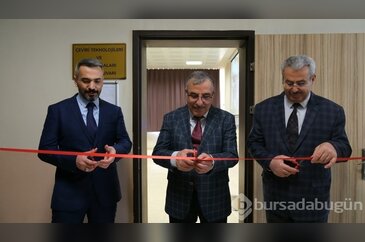 KMÜ'de ileri donanımlı çeviri laboratuvarı açıldı