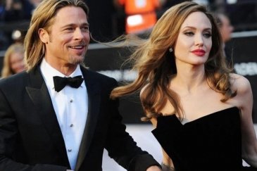 Angelina Jolie'nin boşanma serveti dudak uçu...