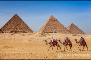 Giza Piramidi içinde bulunan üç gizemli nesn...