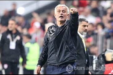 Mourinho'nun İstanbul'daki hayatı takip edil...