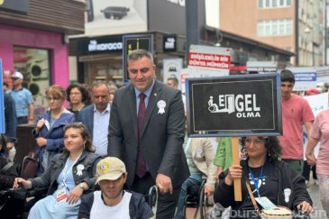 Bursa'da engelsiz yürüyüşten kareler!