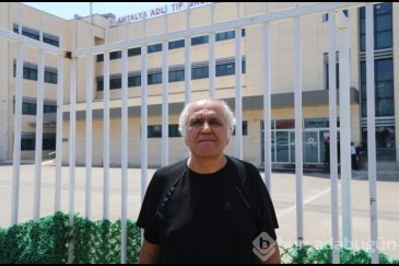 Baba ve oğuldan acı haber: Aynı kaldırımda y...