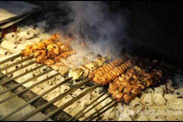 zengin mutfağıyla damakları tatlandırıyor
