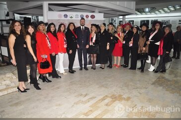 Şapka Devrimi'nin 100. yılı Bursa'da kutlandı