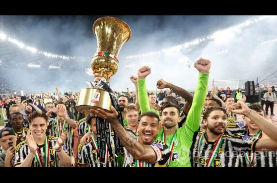Milli futbolcu Kenan Yıldız, Juventus'ta ilk kez kupa sevinci yaşadı
