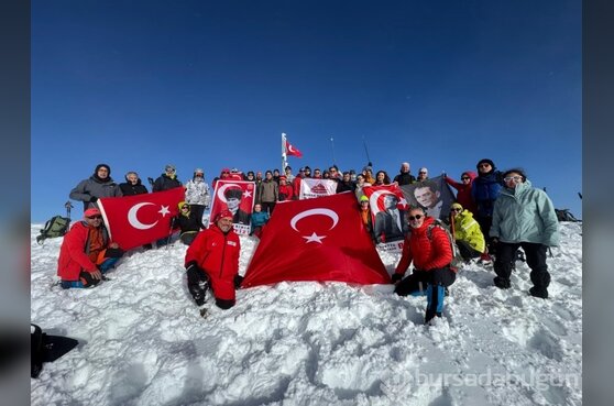 Dünya Dağlar Günü'nde Uludağ'ın zirvesinde müthiş kutlama
