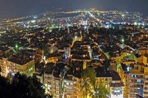 YENİ YILIN İLK DAKİKALARINDA MAGANDALAR SAHNEDEYDİ