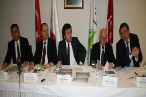 İHRACAT REKORU KIRAN SANAYİCİ KURDAN DERTLİ