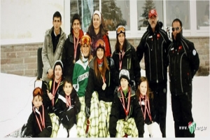 BURSASPOR'UN KAYAK TAKIMI BAŞARILARA DOYMUYOR
