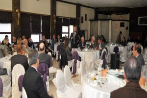 BAŞKAN BOZBEY PROJELERİNİ MUHTARLARA ANLATTI