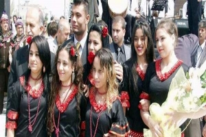 ROMANLAR KENDİ ADAYLARINI MECLİSTE G&Ouml;RMEK İSTİYOR