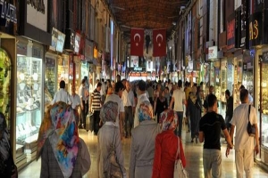 AVM'LERİN VURDUĞU &Ccedil;ARŞI ESNAFI &Ouml;ZEL KANUN İSTİYOR