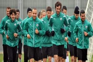 BURSASPOR'DA TEMPO ARTIYOR
