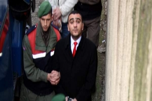 HERKES AKILLI OLSUN BURASI MUZ CUMHURİYETİ DEĞİL