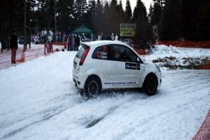 RALLİDE İZLEYİCİLERİN &Ouml;L&Uuml;MDEN D&Ouml;ND&Uuml;Ğ&Uuml; AN