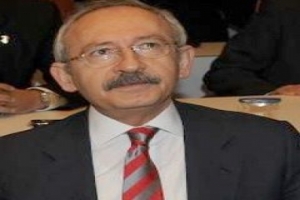 G&Uuml;L'&Uuml;N &Ccedil;EKİNCELERİ ONU MUTLU ETTİ