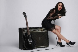 ROCK'&Ccedil;I NİL&Uuml;FER