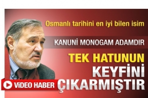İLBER ORTAYLI'DAN MUHTEŞEM Y&Uuml;ZYIL'A TEPKİ