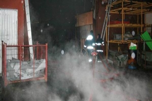 OTOMOTİV YAN SANAYİ FABRİKASINDA KORKUTAN YANGIN