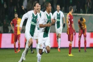 BURSASPOR YAKALADIĞI AVANTAJI KULLANMAK İSTİYOR