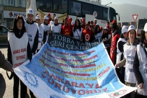 TORBA YASA İ&Ccedil;İN ANKARA'YA Y&Uuml;R&Uuml;YORLAR