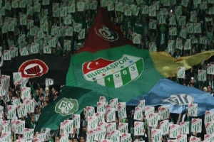 TİMSAHA MİLLİ TAKIM ŞOKU, CAMİAYI AYAKLANDIRDI