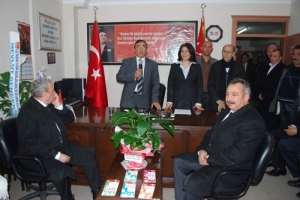 SALİHLİ CHP'DE ADAY ADAYI SAYISI 3'E &Ccedil;IKTI