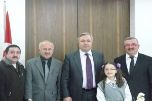 MİNİK YAZAR İKİNCİ KİTABINI YAYIMLADI
