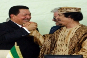 KADDAFİ CHAVEZ'İN TEKLİFİNİ KABUL ETTİ