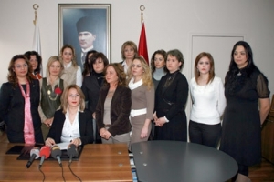KADIN VE &Ccedil;OCUĞA Y&Ouml;NELİK ŞİDDET 14 KAT ARTTI