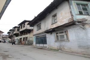 DOĞANBEY'DE TARİHİ YAPILAR YENİDEN CANLANIYOR
