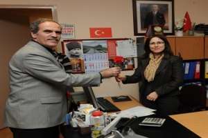ALTEPE KADINLAR G&Uuml;N&Uuml;N&Uuml; KUTLADI