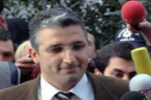 NEDİM ŞENER'DEN EŞİ VE MESLEKTAŞLARINA MEKTUP