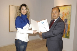 Bİ&Ccedil;İMLER VE RENKLERLE ŞEHİR YORUMU