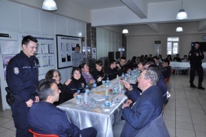 BURSA POLİSİ İŞARET DİLİ &Ouml;ĞRENİYOR