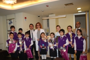 &Ouml;ĞRENCİLERDEN ACIBADEM'E ZİYARET