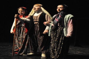 "KUVA-İ MİLLİYE &Ccedil;OCUKLARI" SAHNEDE