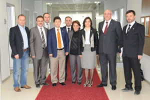 ARZU DEMİR'E MESLEKTAŞLARINDAN TAM DESTEK