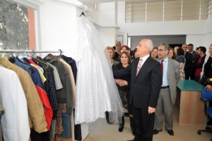 "GİYMİYORSAN GİYDİR ATÖLYESİ" YENİ YERİNDE