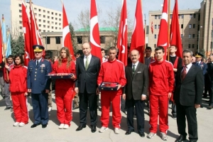 KUTSAL EMANETLER ESKİŞEHİR'DE