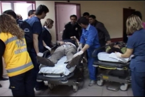 KARS'TA TRAFİK KAZASI: 5 YARALI