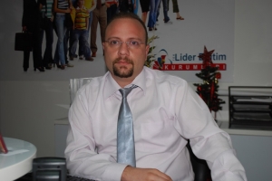 VİZELER &Ouml;NCESİ A&Ouml;F &Ouml;ĞRENCİLERİNE UZMANLARDAN &Ouml;NERİ