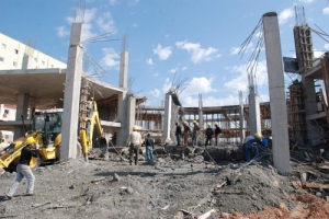 ŞANLIURFA'DA TİCARET ODASI YENİ İNŞAATI &Ccedil;&Ouml;KT&Uuml;
