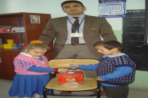 CUMHURİYET İLK&Ouml;ĞRETİM OKULUNDA ATIK PİL TOPLAMA KAMPANYASI